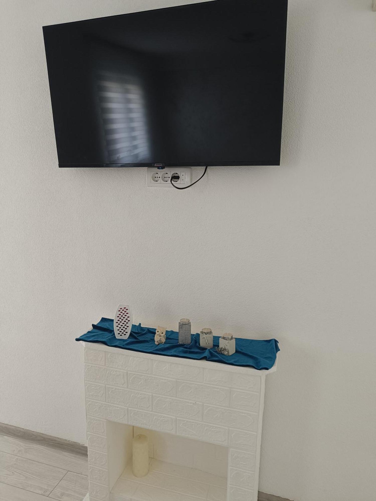 Matija Airport Apartment Mitrovici  المظهر الخارجي الصورة